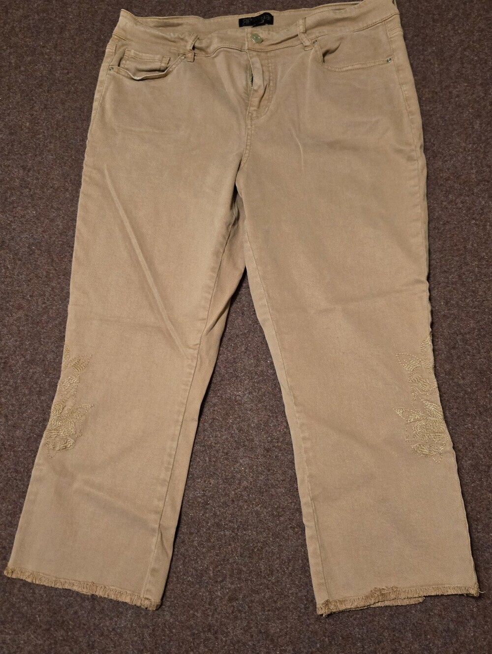 Fringe-hem Crop Pant By Renuar In Toffee Size 12 Embroider Detail